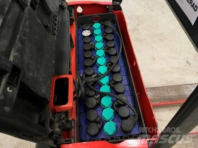 Linde T 18 Nisko podizni električni viličar