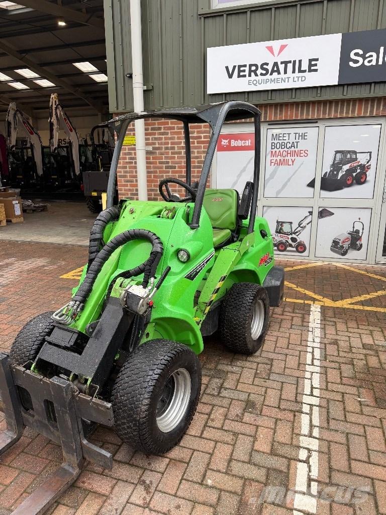 Avant 528 Mini utovarivači