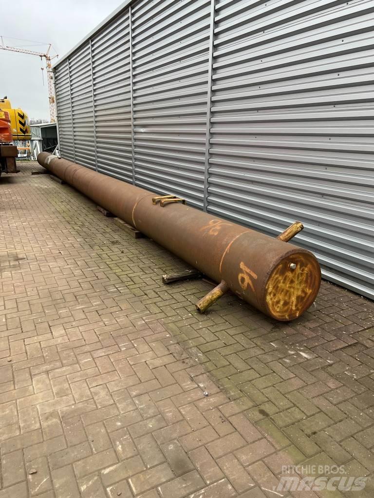  Spud leg 15 meter Plutajući bageri