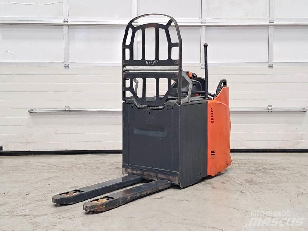 Linde T20SP-02 Nisko podizni električni viličar