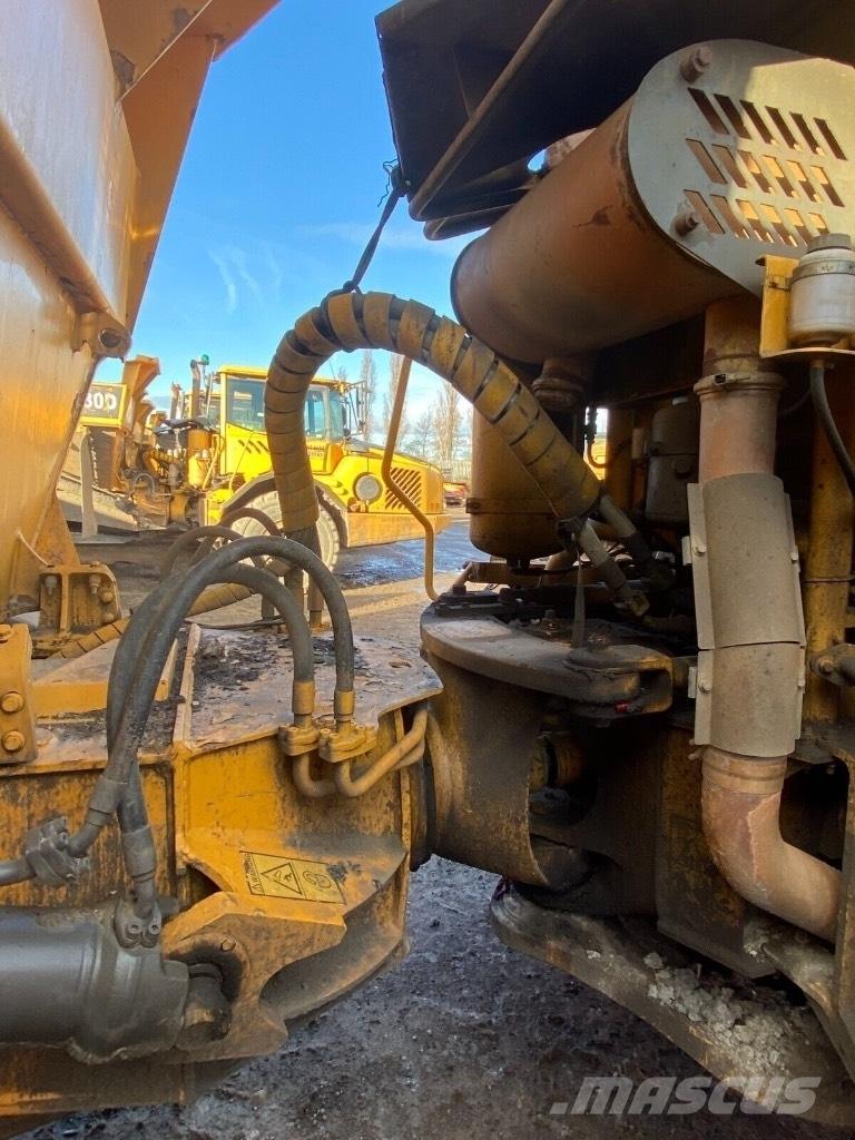 Volvo A 25 D Zglobni demperi