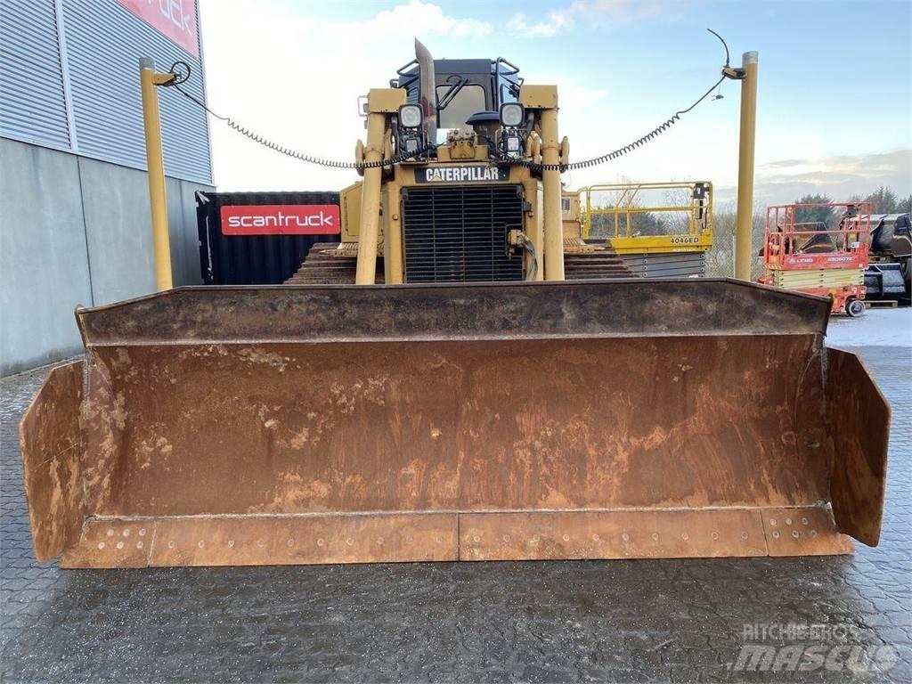 CAT D6T LGP Buldožeri gusjeničari