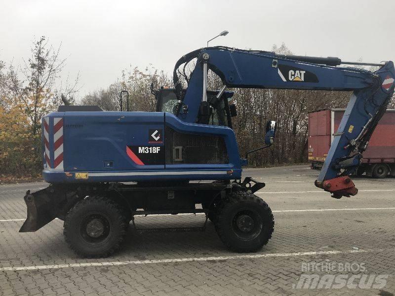 CAT M318F Bageri na kotačima