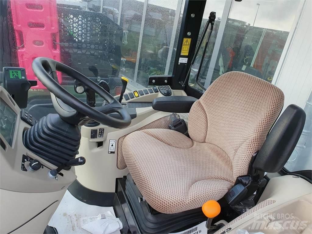 John Deere 3039R Kompaktni (mali) traktori