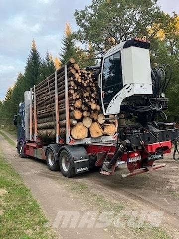 Scania R650B6X4NB Kamioni za drva