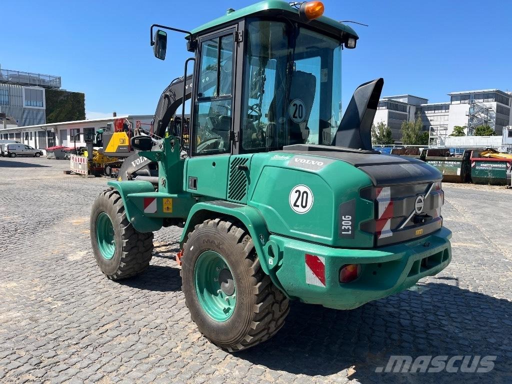 Volvo L 30 G TULOSSA!!!! Utovarivači na kotačima