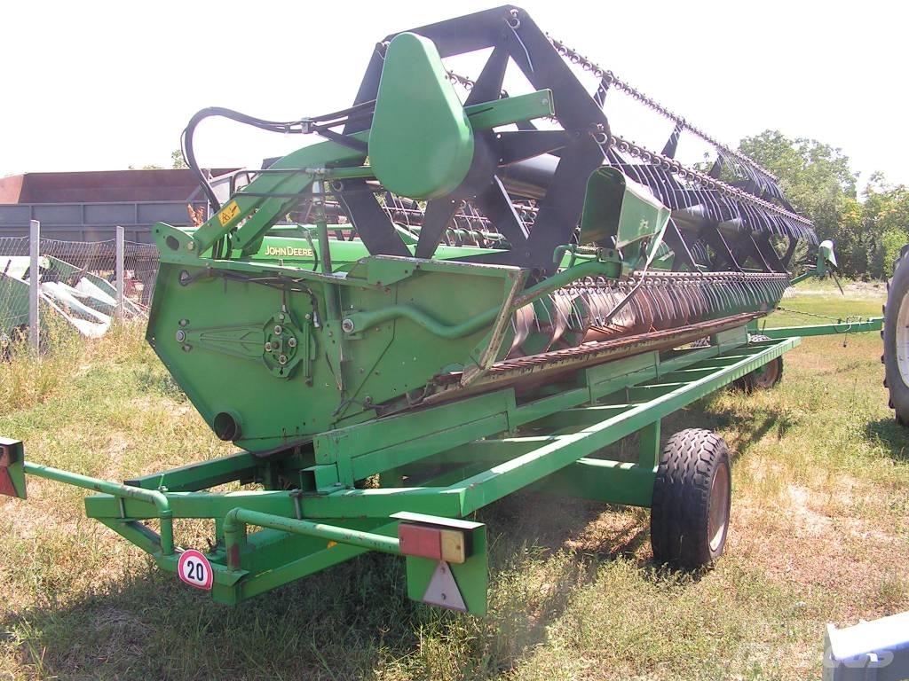 John Deere T660 Kombajni