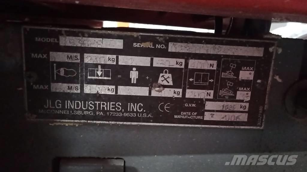 JLG 1930 ES Škaraste platforme