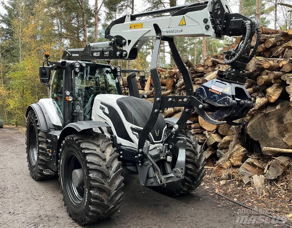 Valtra T 255 Versu Traktori