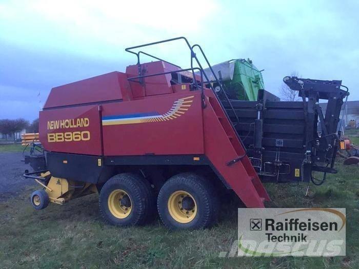 New Holland BB 960 Balirke za kockaste bale