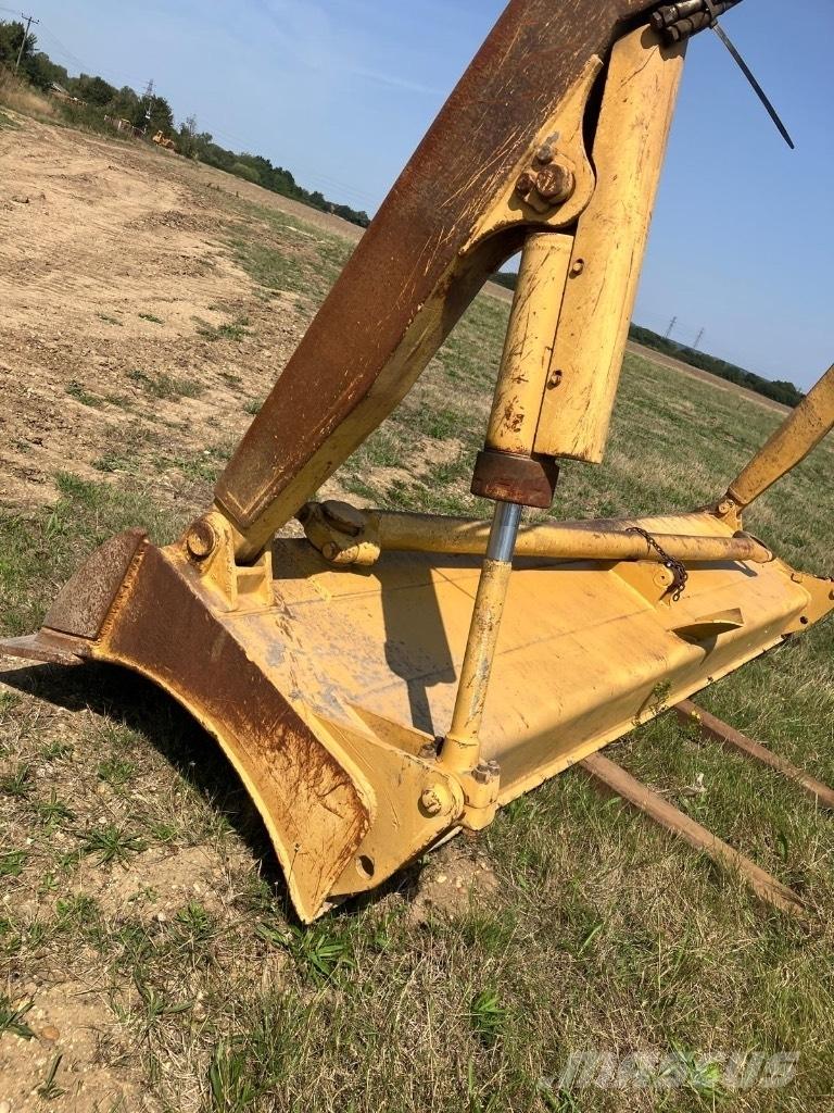 CAT 825 C Kompaktori zemlje