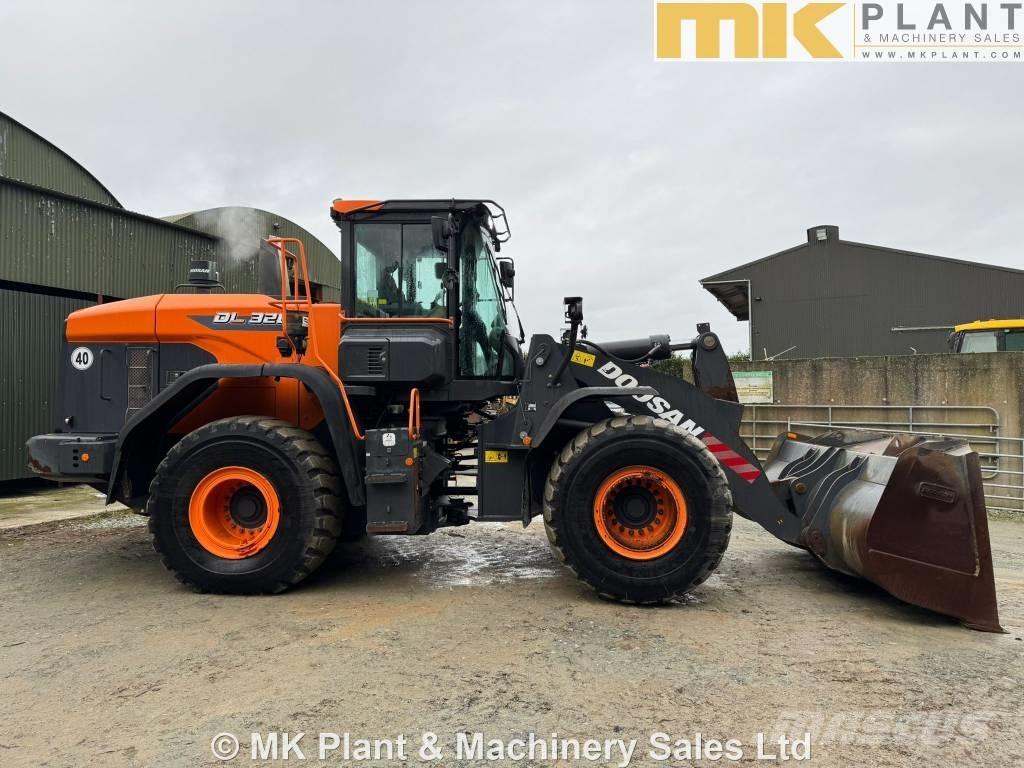 Doosan DL 320-7 Utovarivači na kotačima