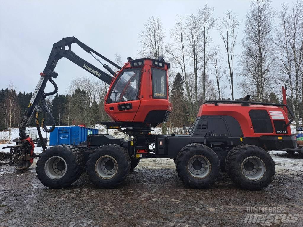 Komatsu 901 XC Harversteri