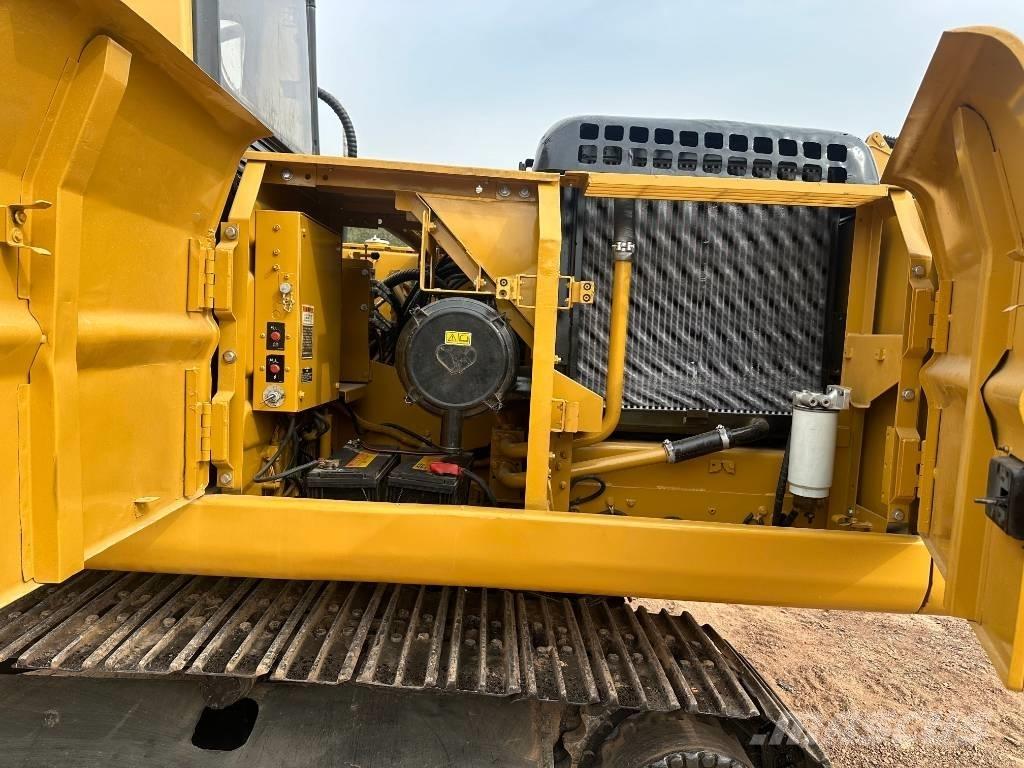 CAT 320B Bageri gusjeničari