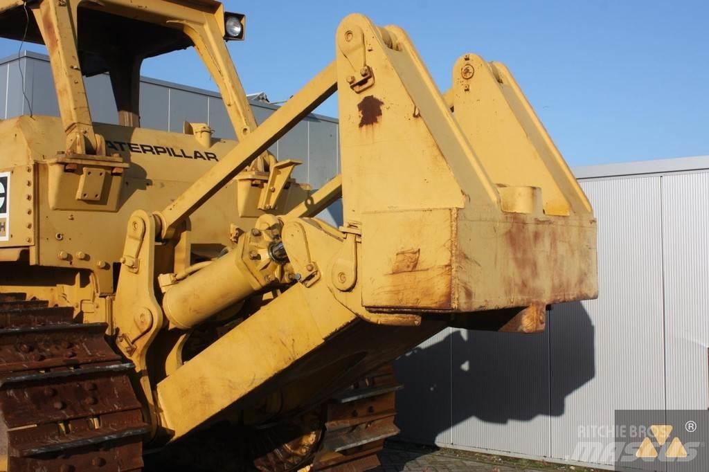 CAT D9H Ripper Ostale komponente