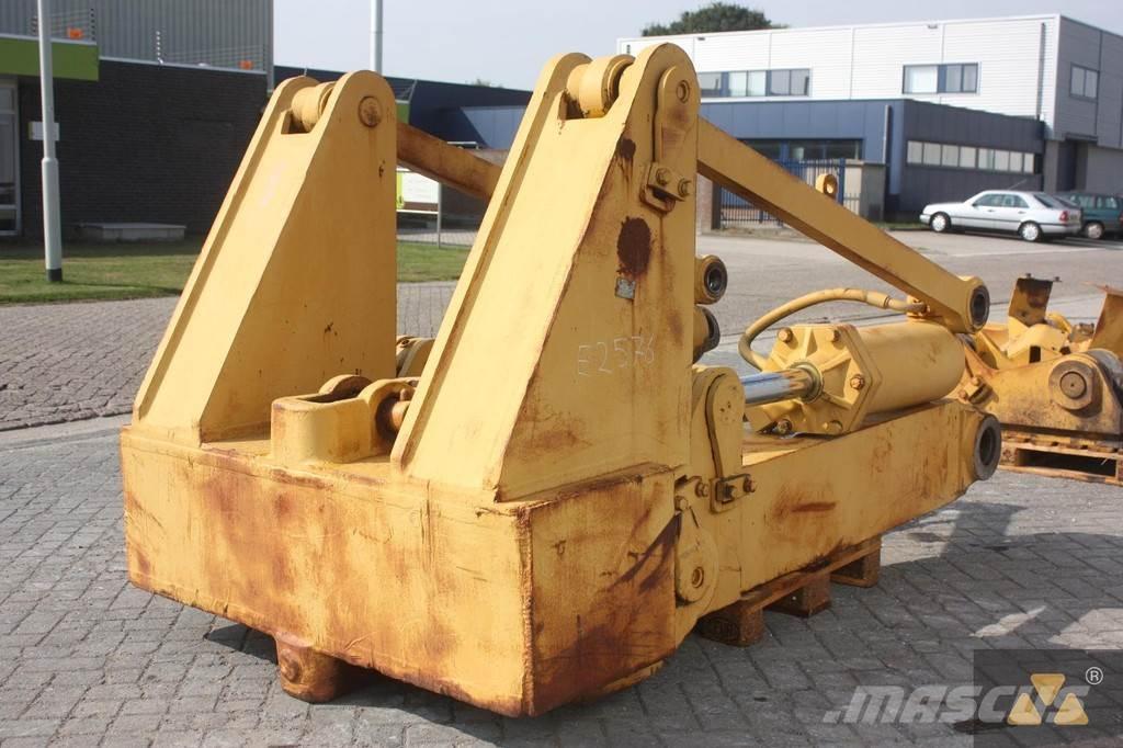 CAT D9H Ripper Ostale komponente