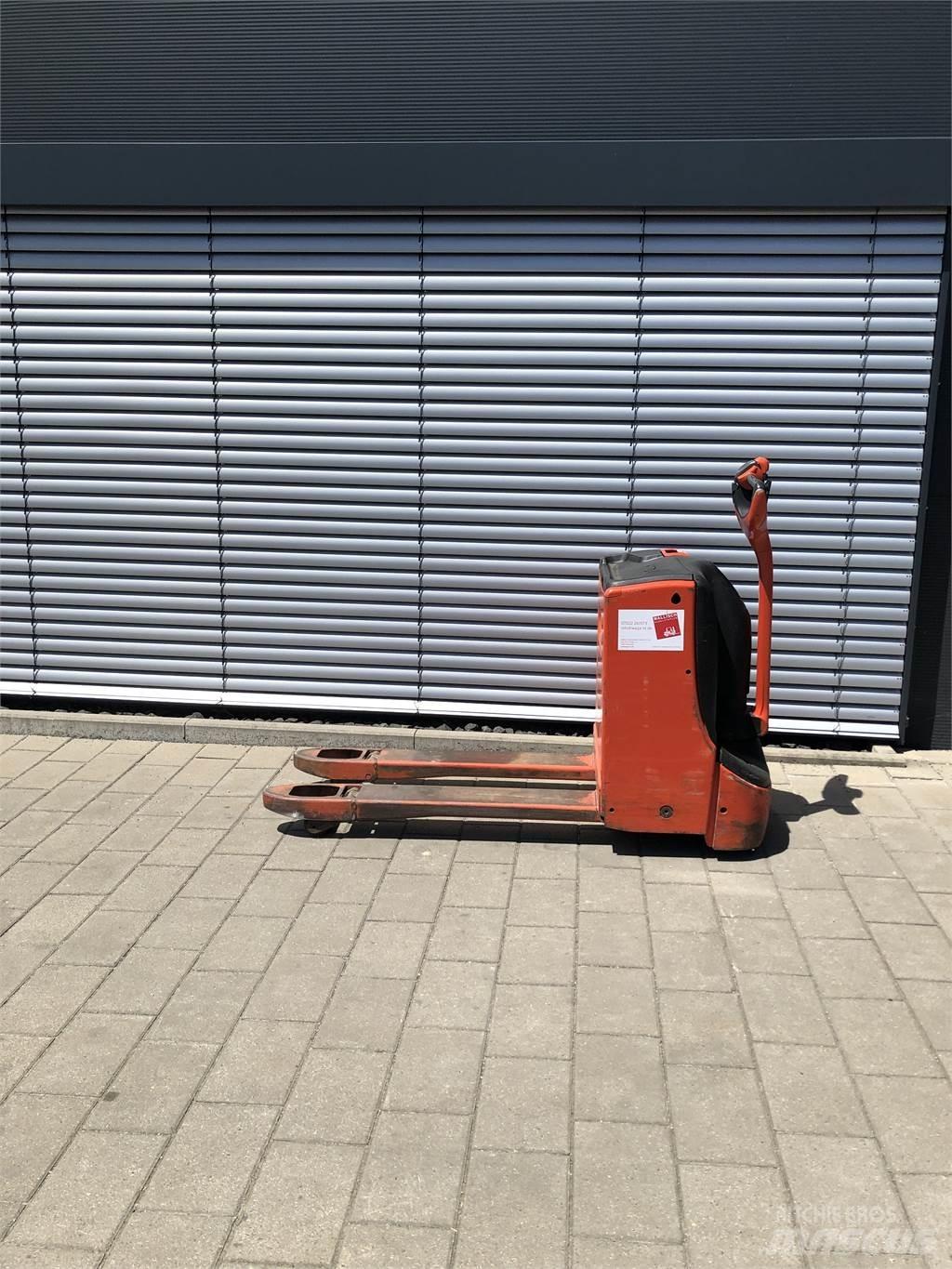 Linde T16 Nisko podizni električni viličar