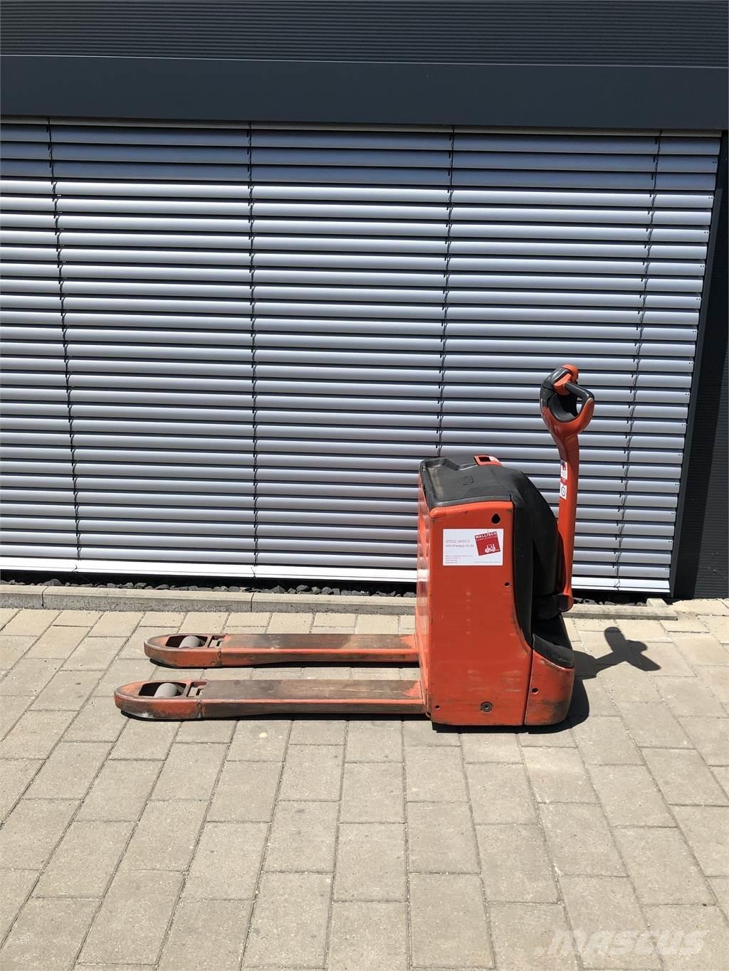 Linde T16 Ručni električni viličar