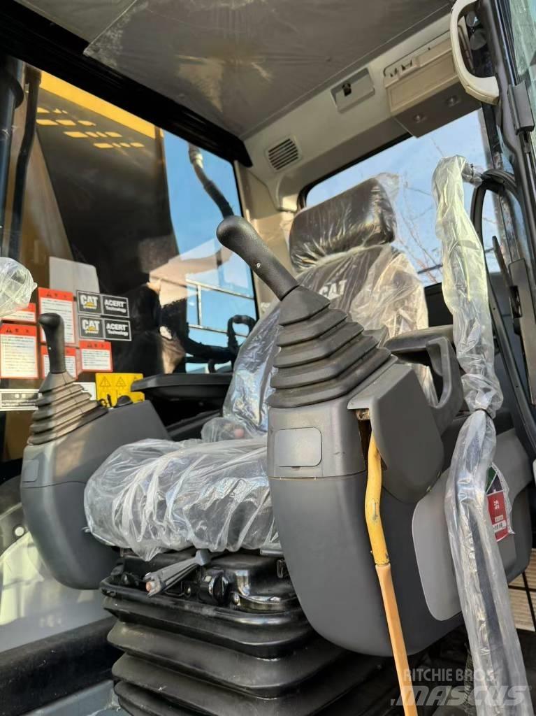 CAT 325D Bageri gusjeničari
