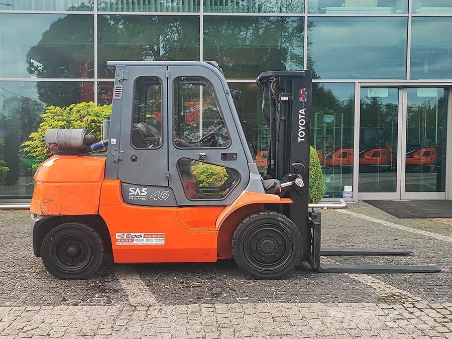 Toyota 02-7FD35 Dizelski viličari