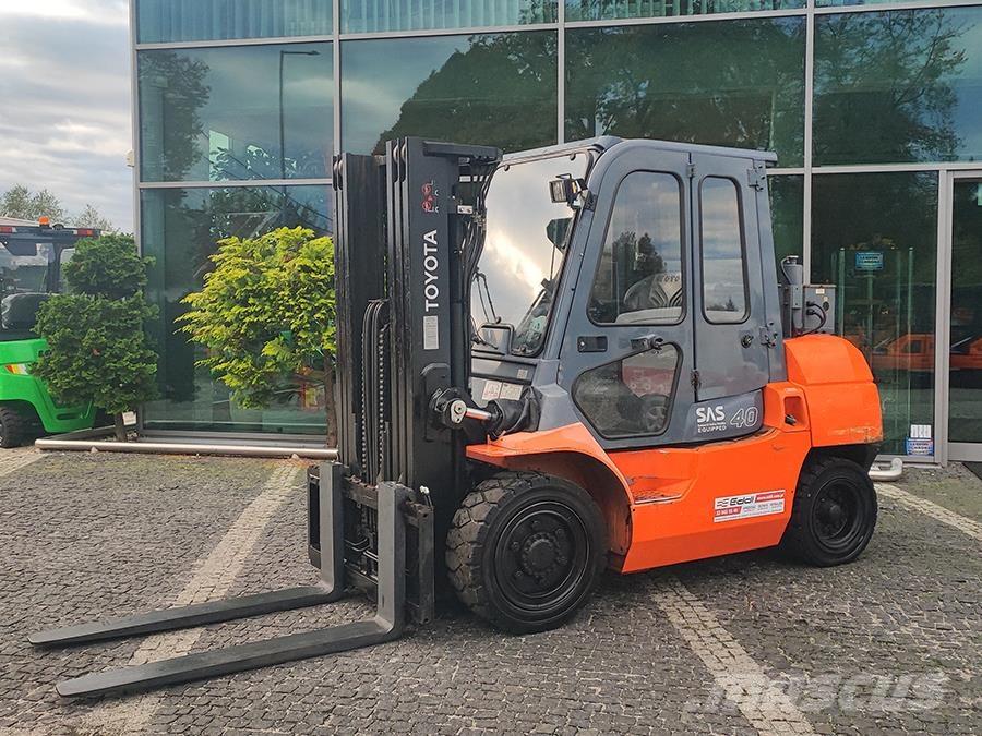 Toyota 02-7FD35 Dizelski viličari