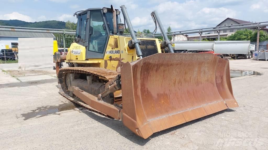 New Holland D 180 Buldožeri gusjeničari