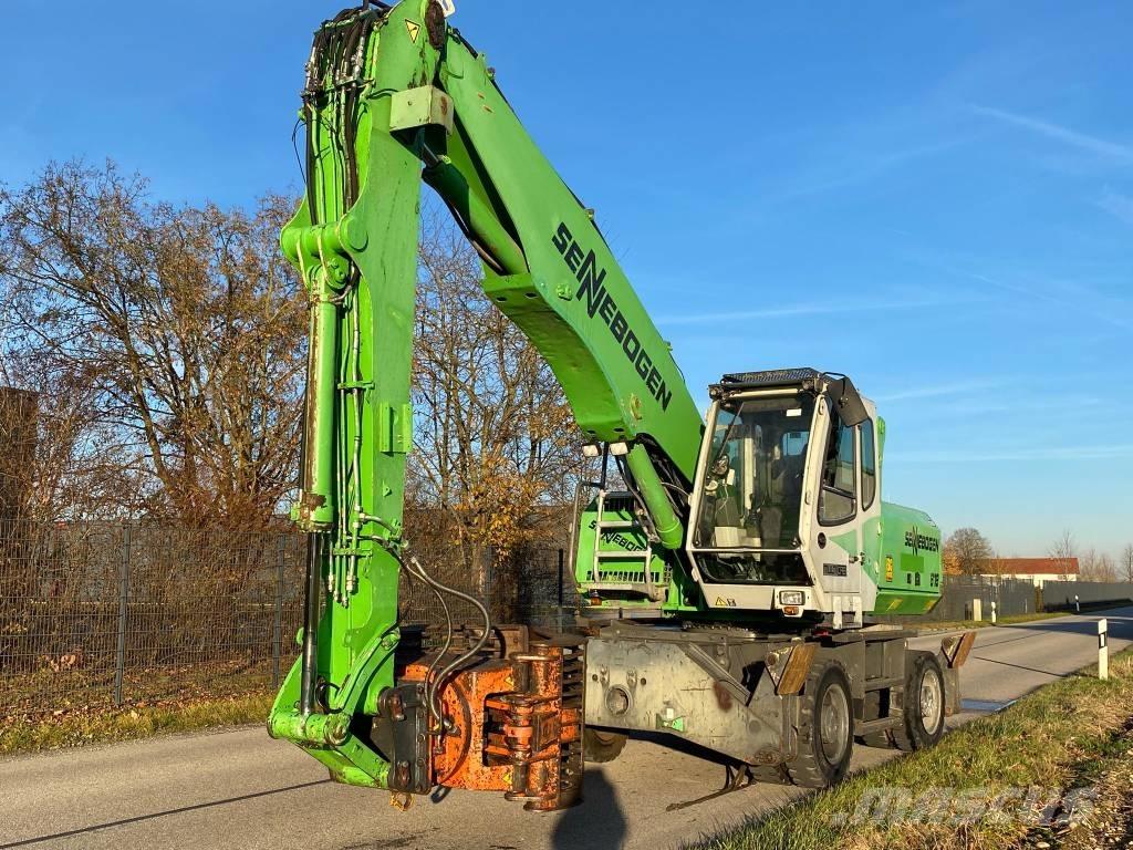 Sennebogen 818 Bageri za manipuliranje materijalom / otpadom