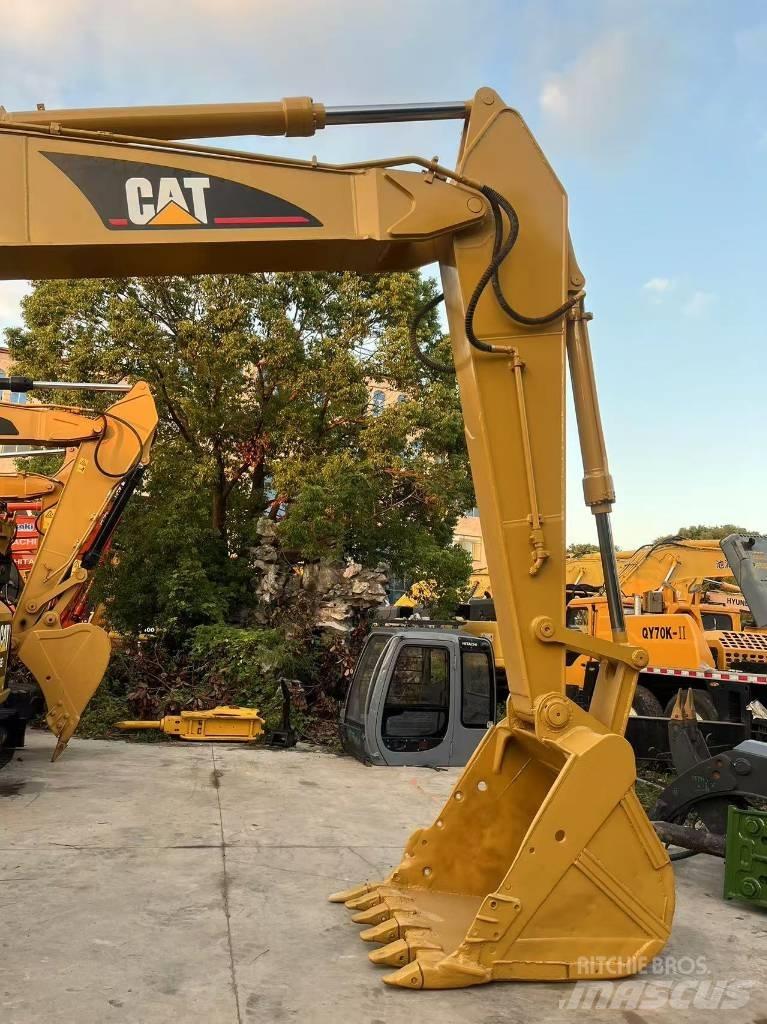 CAT 320 C L Bageri gusjeničari