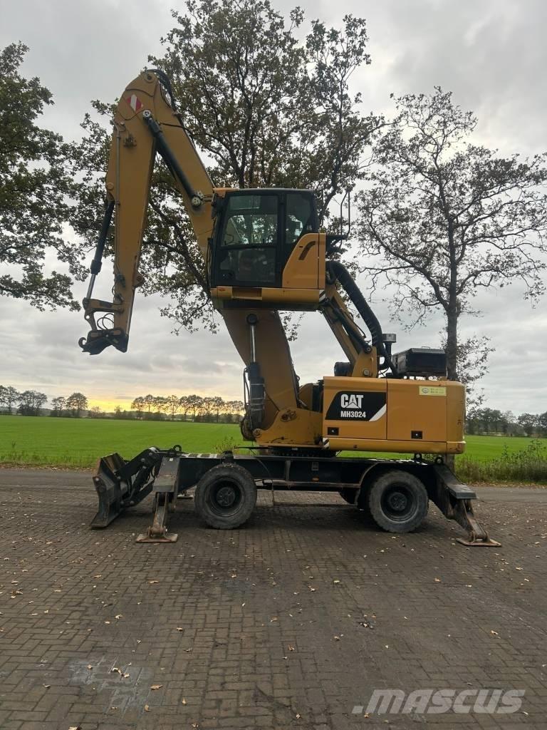 CAT MH 3024 Bageri za manipuliranje materijalom / otpadom