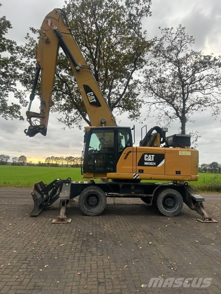 CAT MH 3024 Bageri za manipuliranje materijalom / otpadom