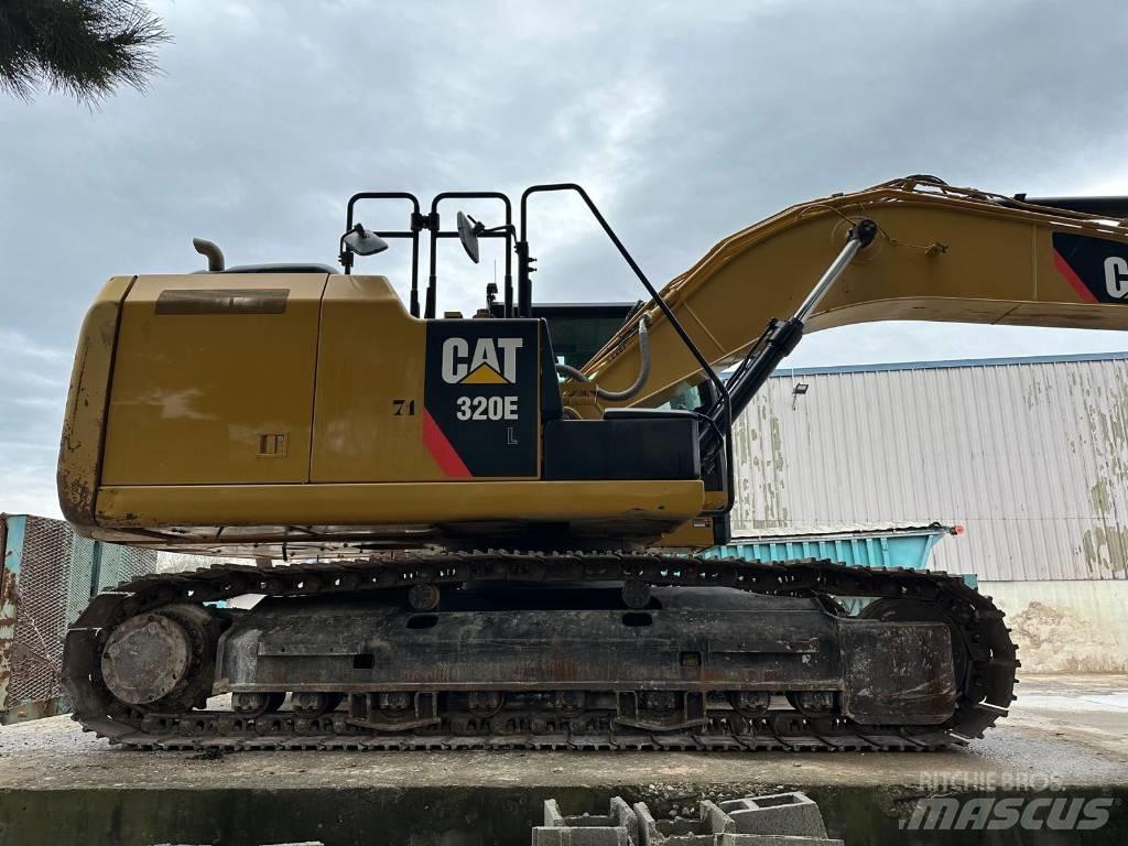 CAT 320 EL Bageri gusjeničari