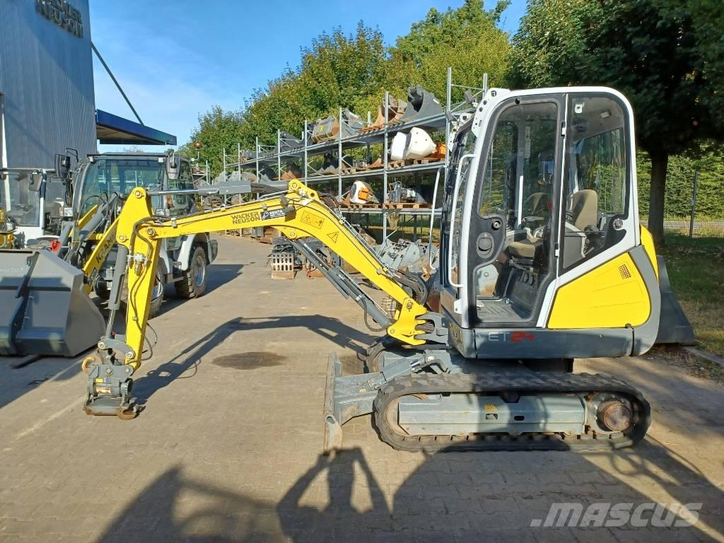 Wacker Neuson ET24 Bageri gusjeničari