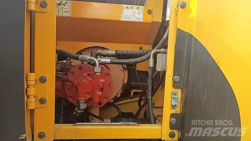 Hyundai 110 Midi bageri 7t – 12t