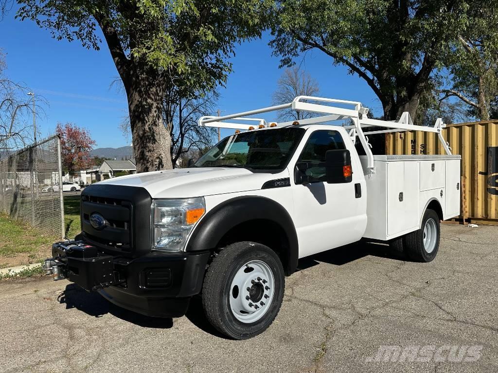 Ford F 550 Kiperi