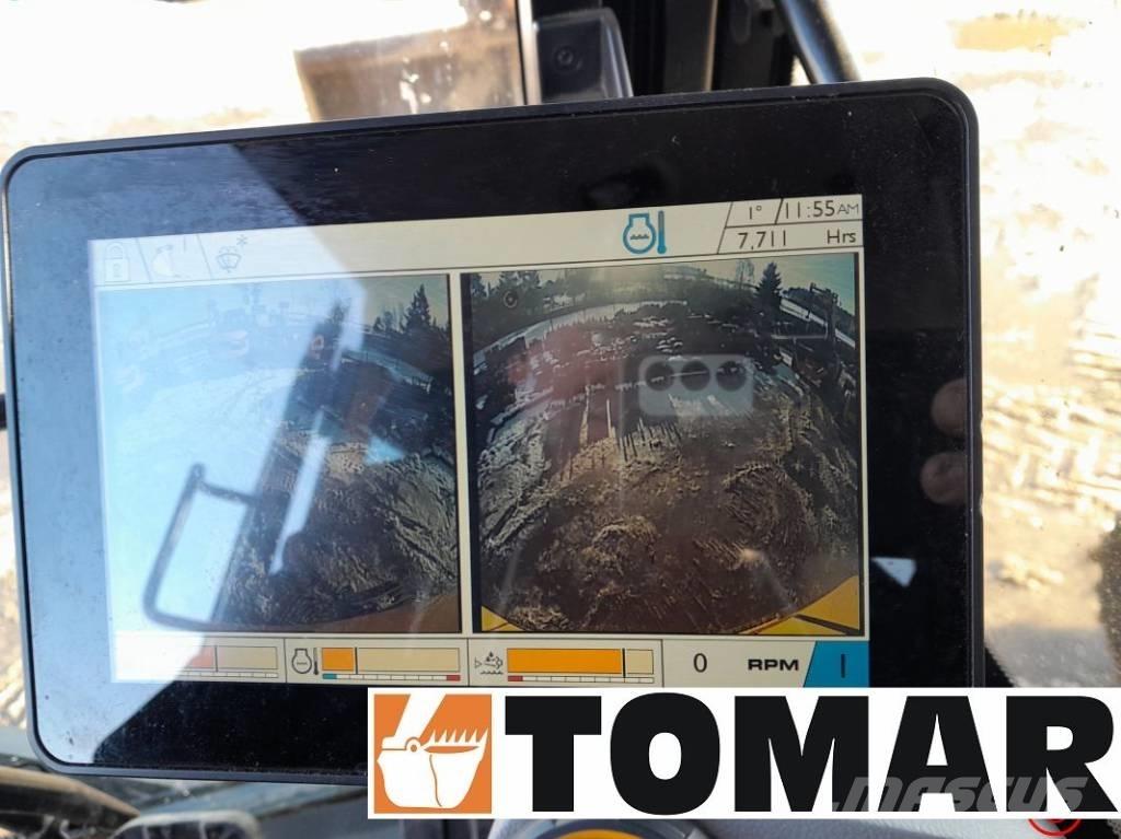 JCB 245 XR Bageri gusjeničari