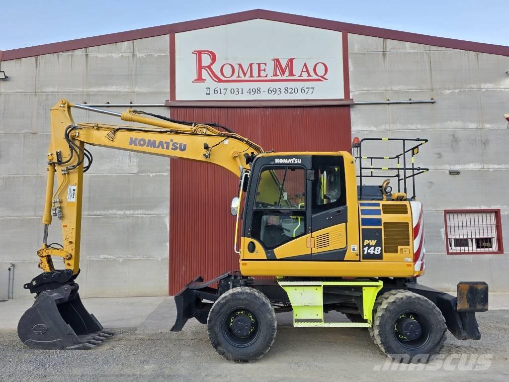 Komatsu PW 148-11 Buldožeri gusjeničari