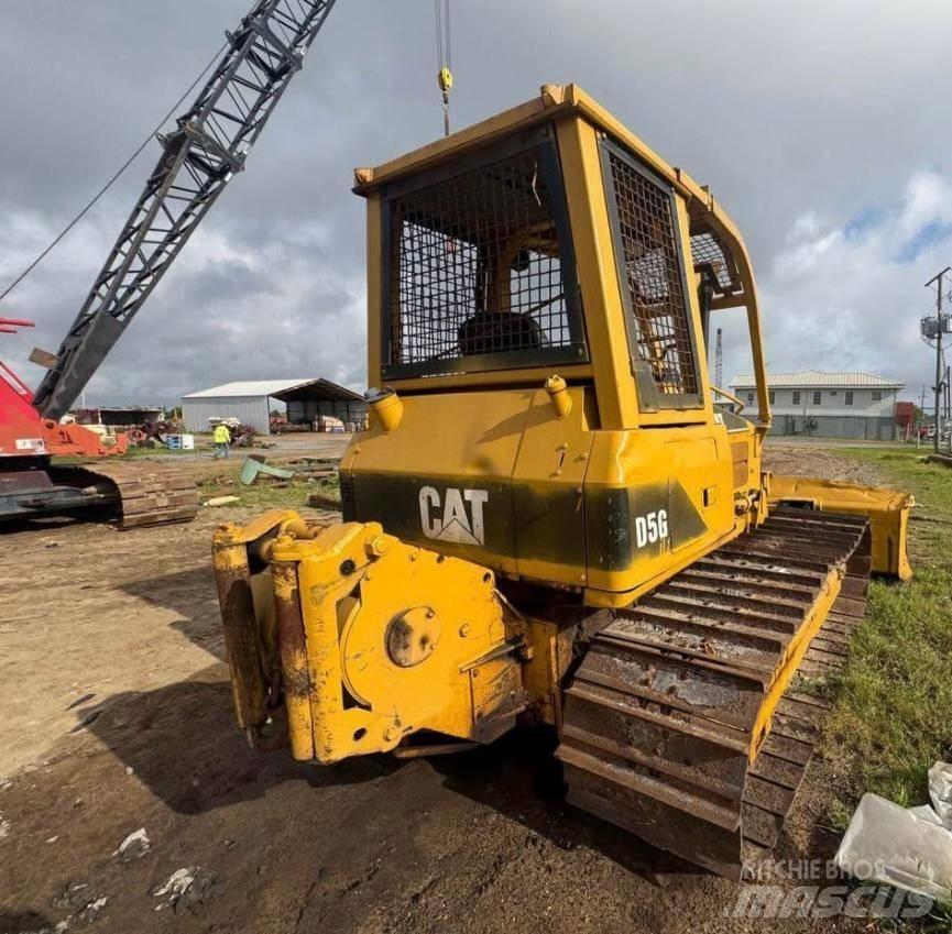 CAT D 5 G LGP Buldožeri gusjeničari