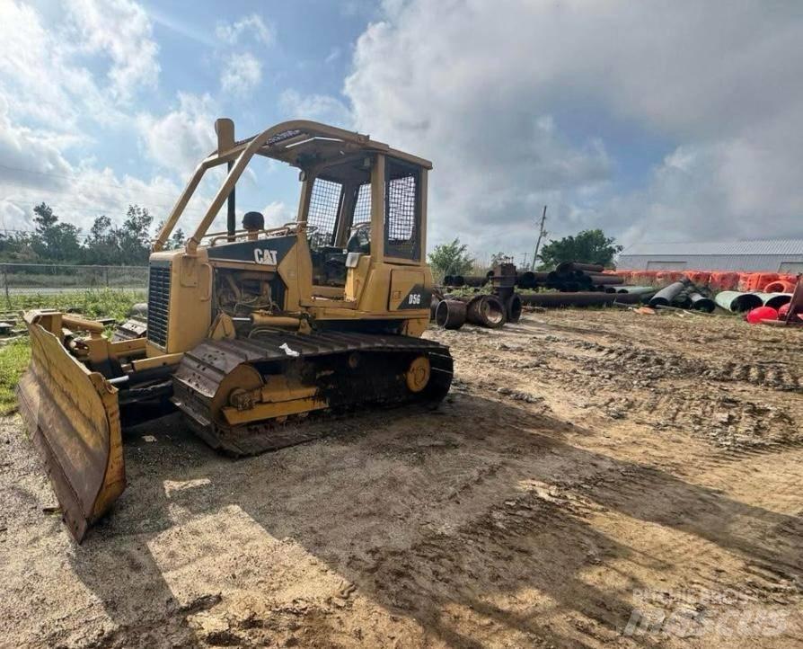 CAT D 5 G LGP Buldožeri gusjeničari