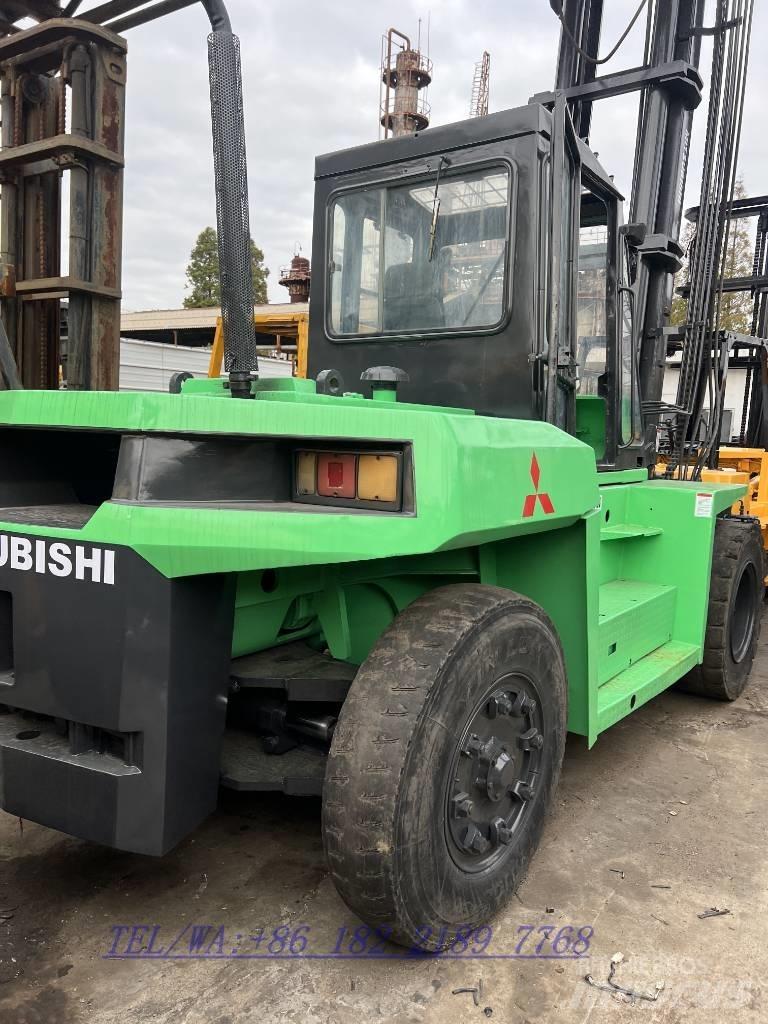 Mitsubishi FD150 Dizelski viličari