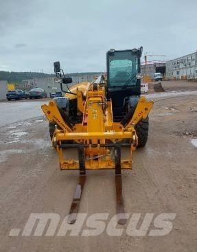 JCB 540-140 Teleskopski viličari