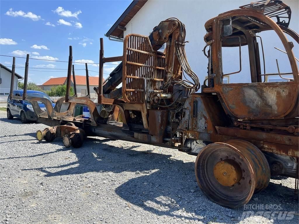 John Deere 1110E Forvarderi