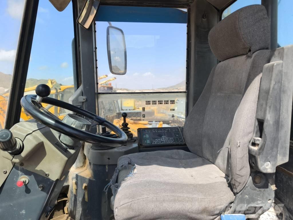 CASE 721 B XT Utovarivači na kotačima