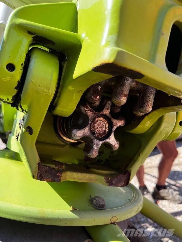 CLAAS Volto 900 T Okretači i sakupljači sijena