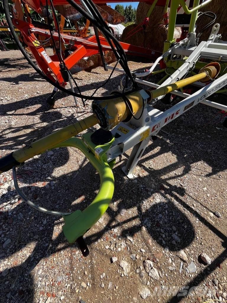 CLAAS Volto 900 T Okretači i sakupljači sijena