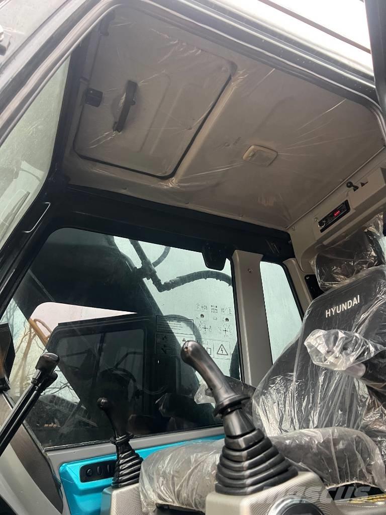 Hyundai HX 220 HD Bageri gusjeničari