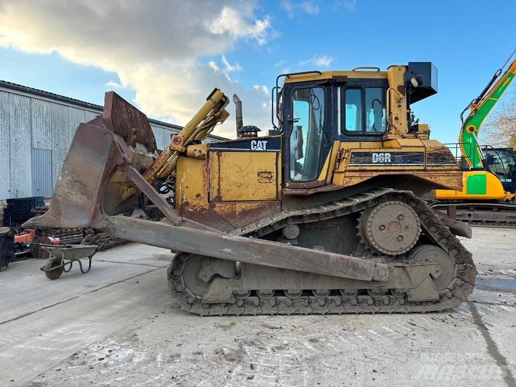 CAT D 6 R DS XL II Buldožeri gusjeničari