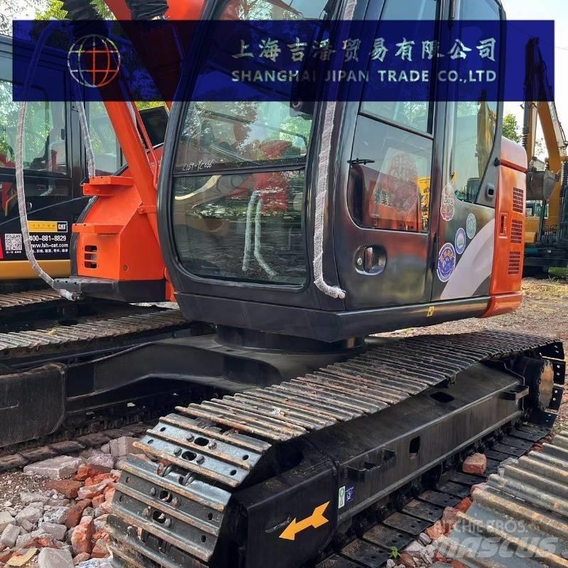 Hitachi ZX 135 Bageri gusjeničari