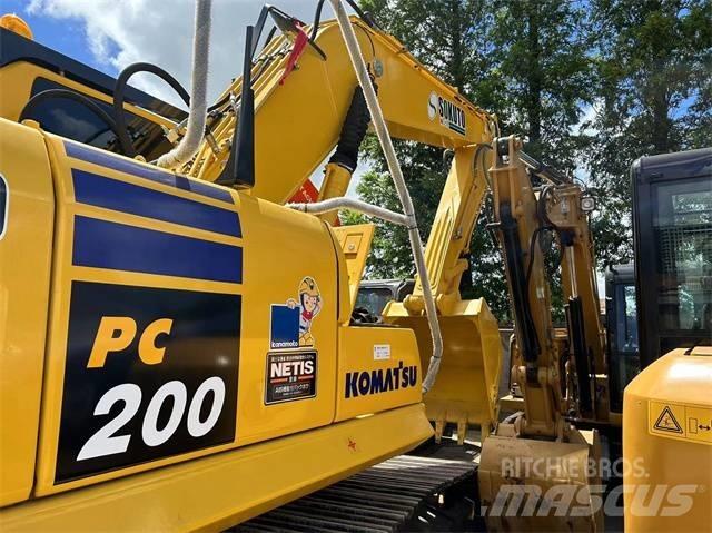 Komatsu PC 200-8 Bageri gusjeničari