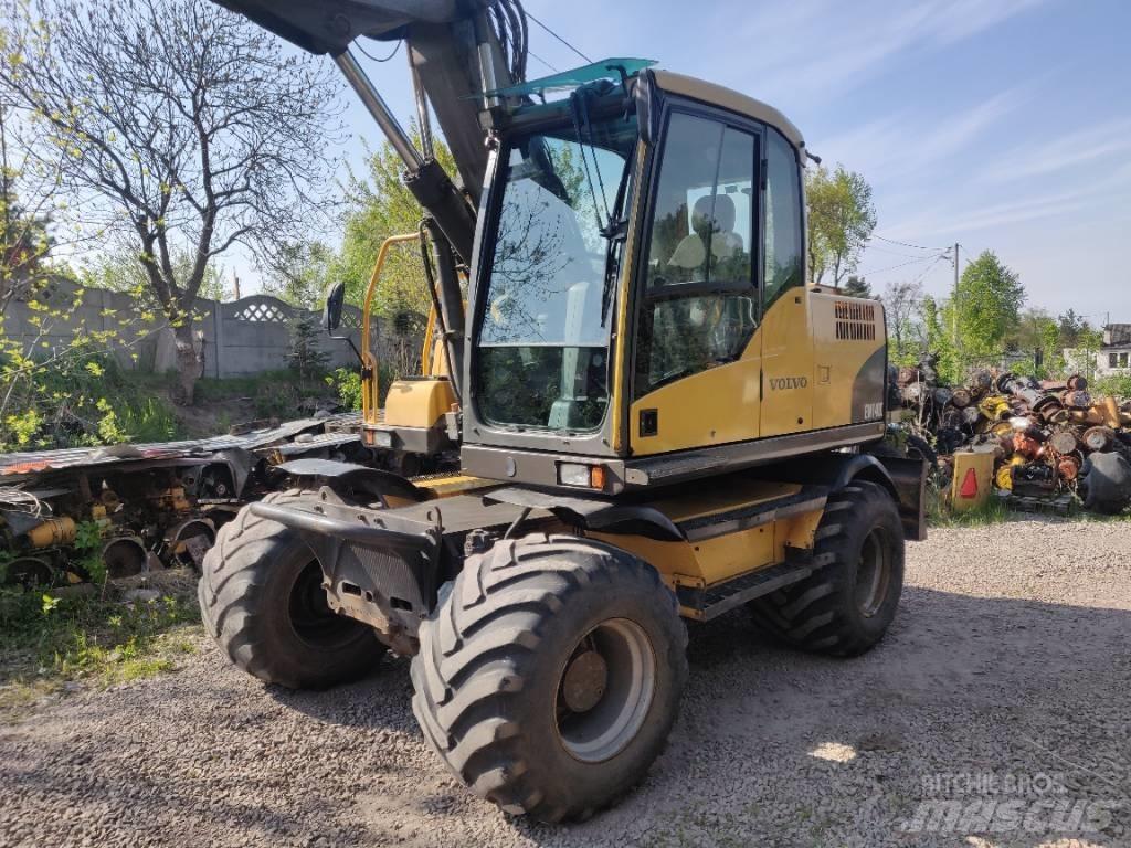 Volvo EW 140 C Bageri na kotačima