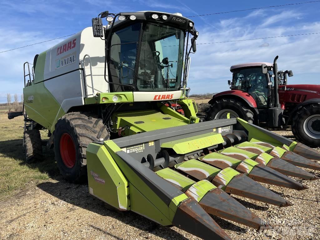 CLAAS Tucano 440 Kombajni